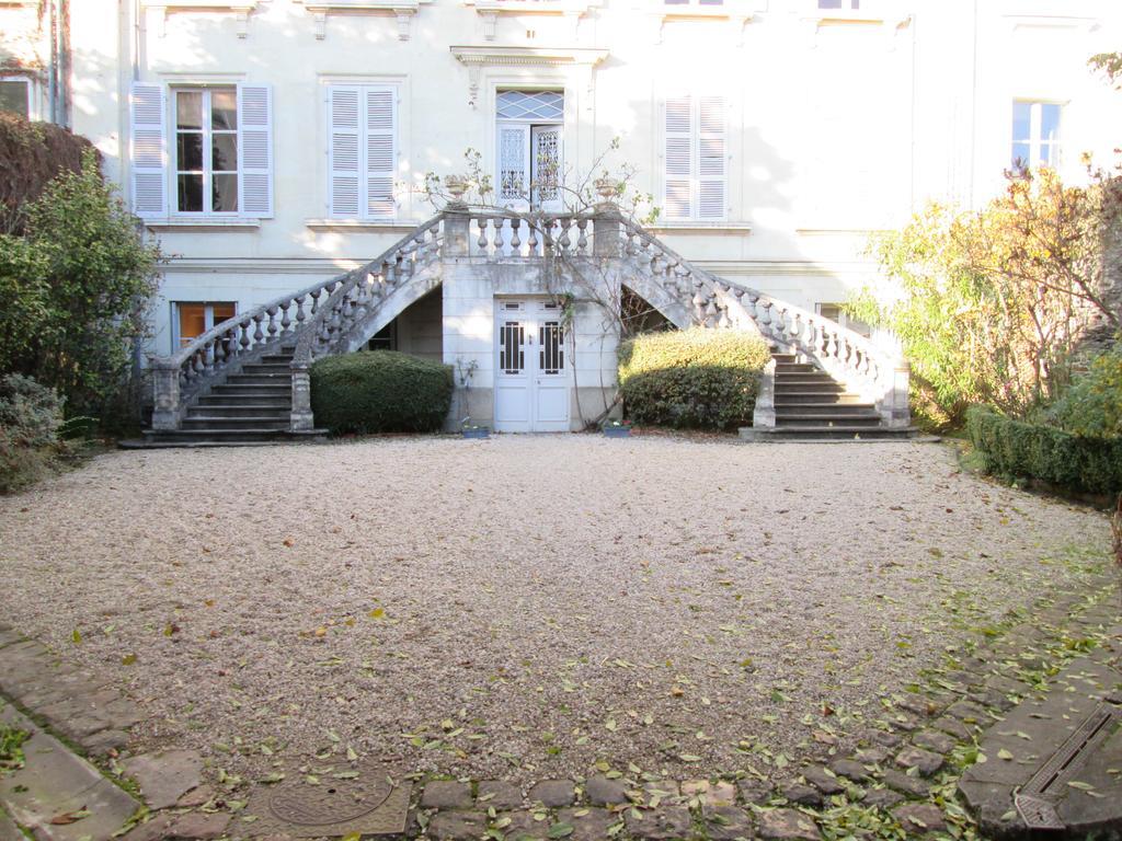 Chambre D'Hotes Marchand Angers Exteriér fotografie