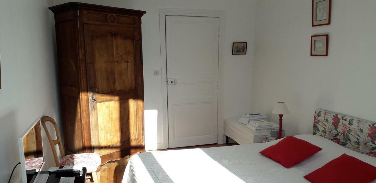 Chambre D'Hotes Marchand Angers Exteriér fotografie